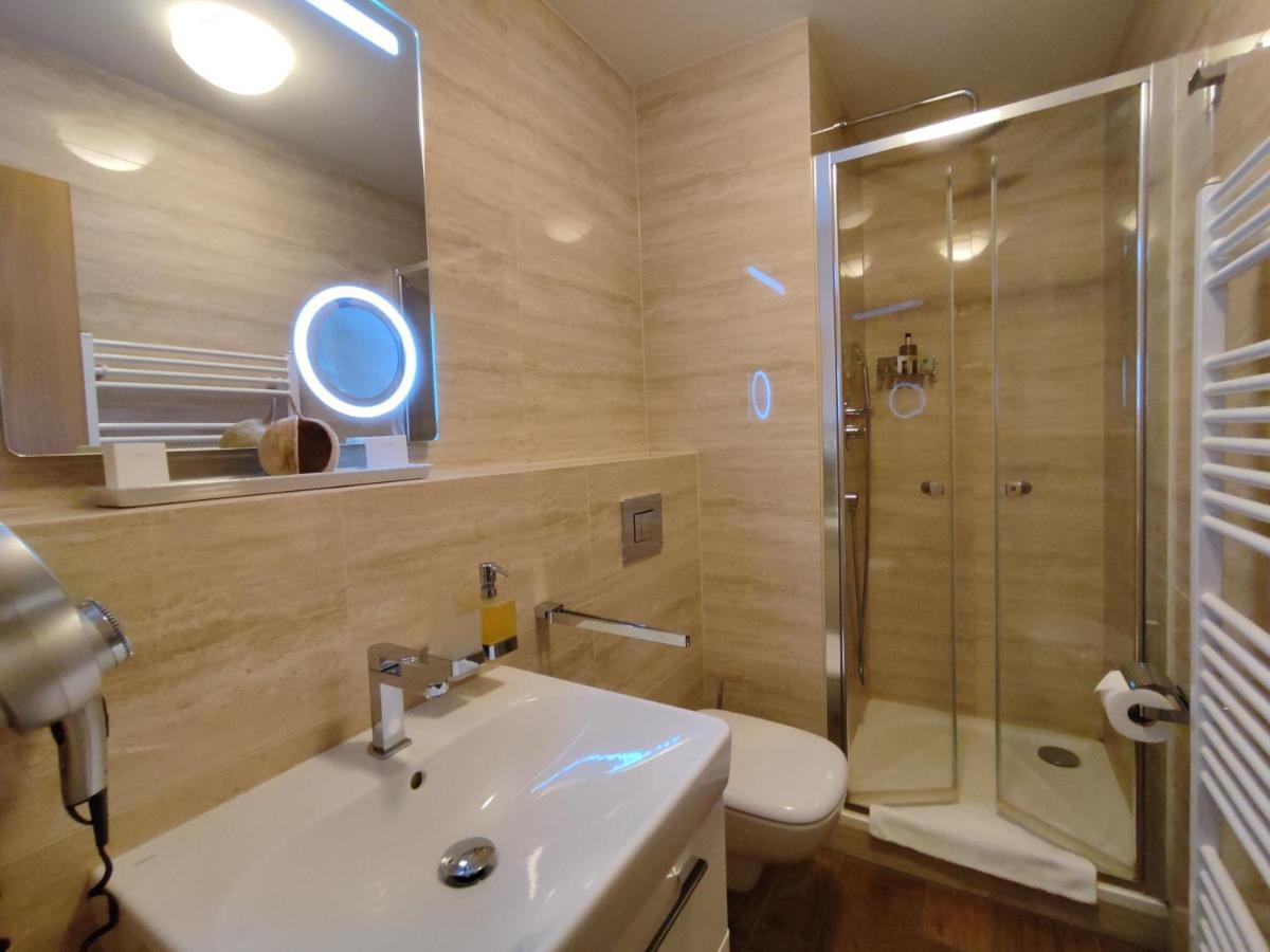 Anensky Apartman C303 - S O2 Tv A Stabilni Rychlou Wifi, S Moznosti Dokoupeni Bufetovych Snidani - By Relax Харачов Екстериор снимка